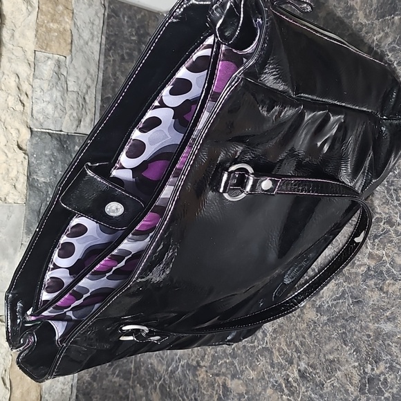 Studio C Handbags - ​Studio C Black Patent Expandable Laptop Tote Bag Work Bag 💻👜